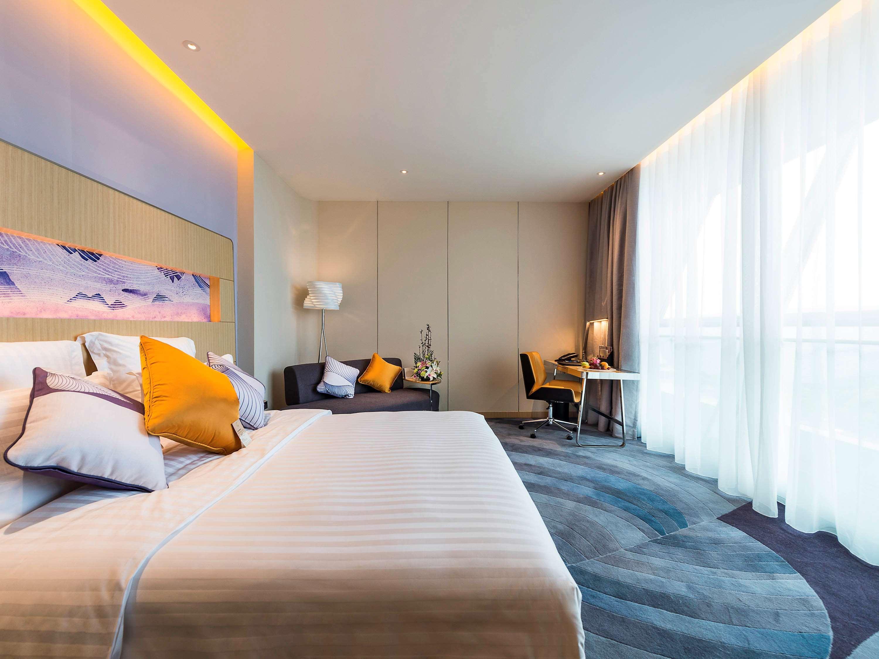 Novotel Jinji Lake Suzhou Sip Экстерьер фото